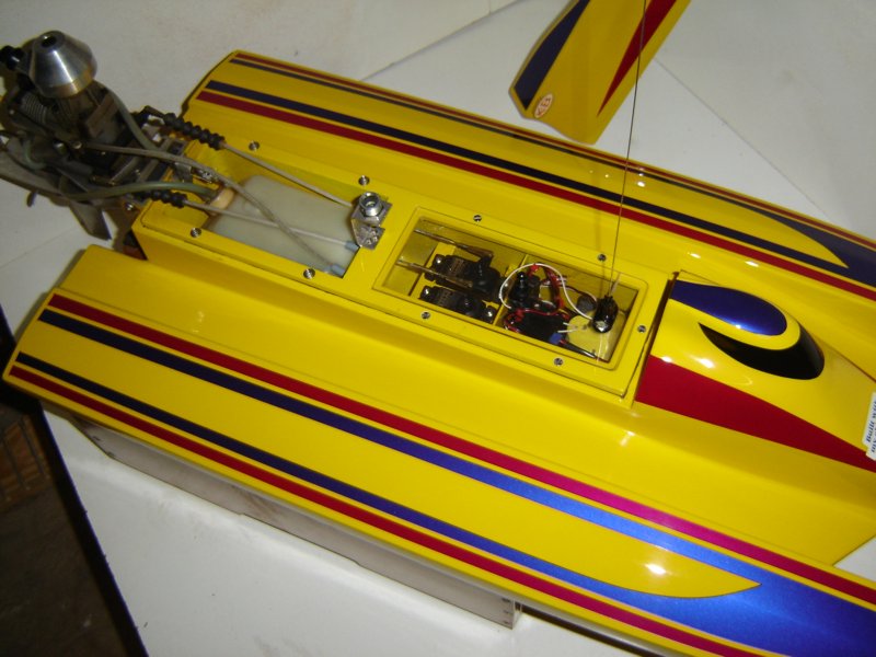 RC_BOAT.10